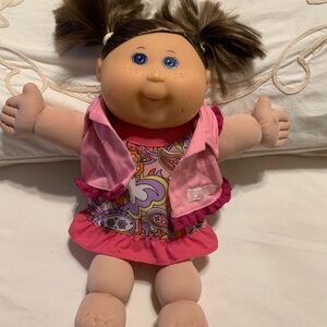 Cabbage Patch Kids Blue Eyes Girl 2009 OAA, Inc. JAKKS Precious Signed